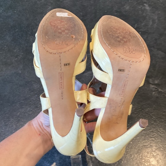 Women Vince Camuto Jessore cream yellow leather Strappy stiletto shoes size 8.5 - Picture 9 of 12